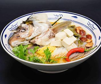 五谷杂粮鱼粉:用产品和服务打动餐饮美食消费者